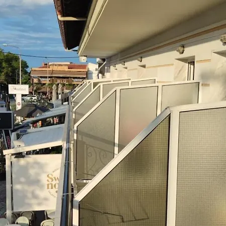 Rodica * Kallithea (Chalkidiki)