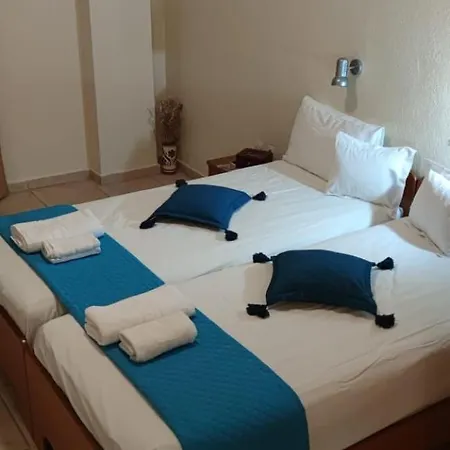 Rodica * Kallithea (Chalkidiki)